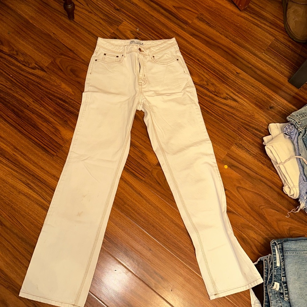Zara jeans